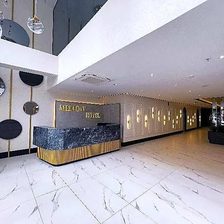 Mellday Hotel 4*